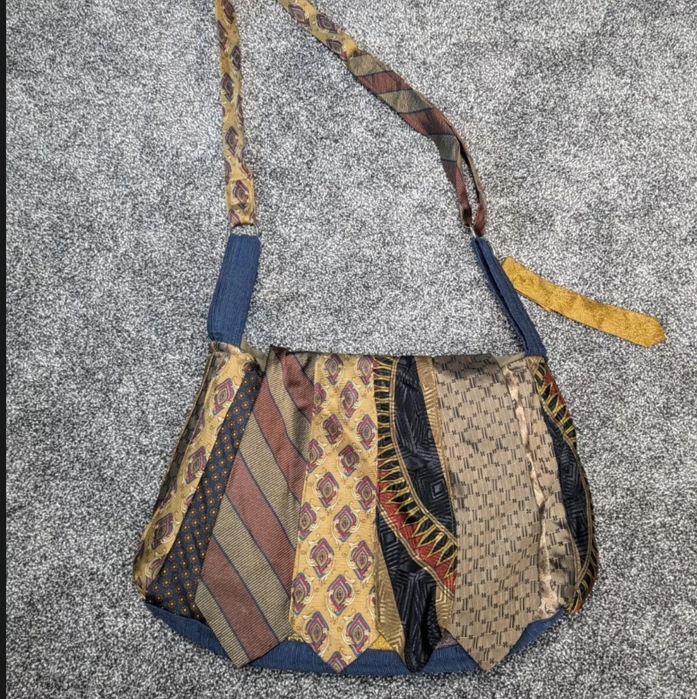 Handmade Silk Necktie Purse Shoulder Bag Purse Pockets Large Boho Grannycore
